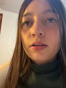 Snapshot of __Lorelain__ chatting on November 23, 2025, 10:09 pm Lorelain online show from November 23, 2025, 10:09 pm