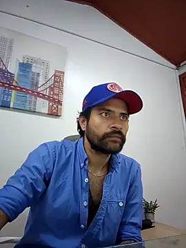 Snapshot of Nateskp_1 chatting on November 22, 2025, 12:10 am Nateskp 1 online show from November 22, 2025, 12:10 am