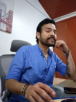 Snapshot of Nateskp_1 chatting on October 30, 2025, 9:55 pm Nateskp 1 online show from October 30, 2025, 9:55 pm