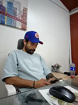 Snapshot of Nateskp_1 chatting on November 16, 2025, 3:17 pm Nateskp 1 online show from November 16, 2025, 3:17 pm