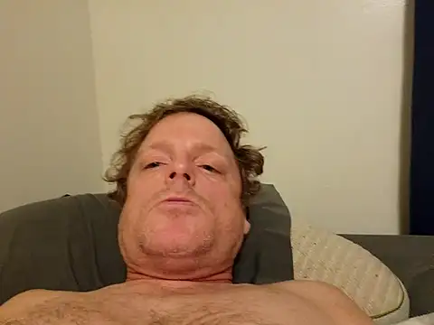 Snapshot of Akdecline chatting on October 14, 2025, 1:39 am Akdecline online show from October 14, 2025, 1:39 am