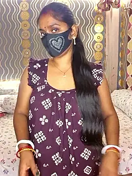 Sweet-Maddlina online show from November 9, 2025, 5:00 am