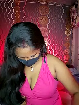 Snapshot of Sweet-Maddlina chatting on April 16, 2026, 6:14 am Sweet-Maddlina online show from April 16, 2026, 6:14 am