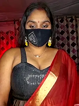 Snapshot of Sweet-Maddlina chatting on March 6, 2026, 11:05 am Sweet-Maddlina online show from March 6, 2026, 11:05 am