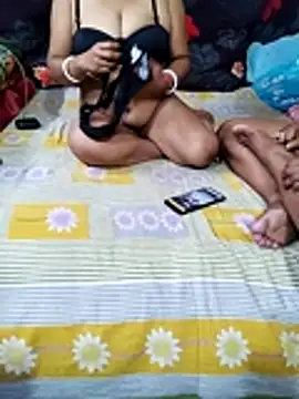 modhu82 online show from March 13, 2026, 7:08 pm