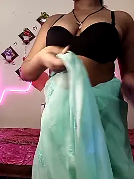 Hoty couple Sex online show from April 2, 2026, 3:13 am