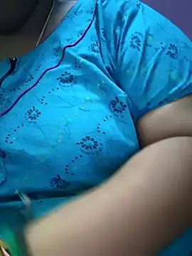 Snapshot of sweetrevathi chatting on November 8, 2025, 4:10 pm sweetrevathi online show from November 8, 2025, 4:10 pm