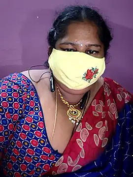 Snapshot of sweetrevathi chatting on October 24, 2025, 9:14 pm sweetrevathi online show from October 24, 2025, 9:14 pm