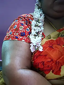 Snapshot of sweetrevathi chatting on November 2, 2025, 5:07 pm sweetrevathi online show from November 2, 2025, 5:07 pm