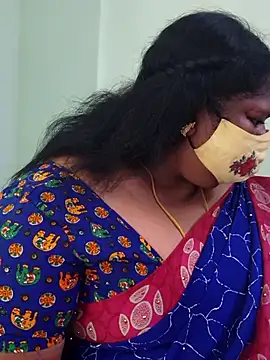 Snapshot of sweetrevathi chatting on November 4, 2025, 7:45 am sweetrevathi online show from November 4, 2025, 7:45 am