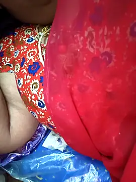 Snapshot of sweetrevathi chatting on November 12, 2025, 4:33 pm sweetrevathi online show from November 12, 2025, 4:33 pm