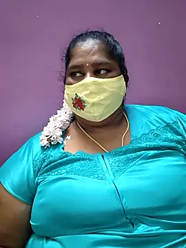 Snapshot of sweetrevathi chatting on December 3, 2025, 5:34 pm sweetrevathi online show from December 3, 2025, 5:34 pm