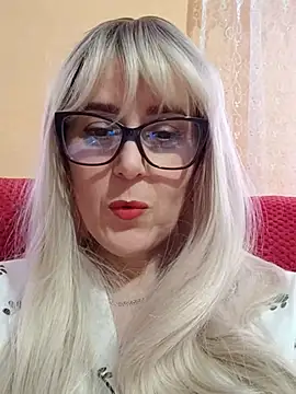 Snapshot of Amelialove42 chatting on October 29, 2025, 11:20 am Amelialove42 online show from October 29, 2025, 11:20 am