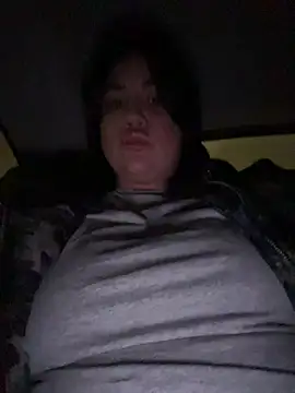 SwittieKendra online show from November 23, 2025, 6:40 pm