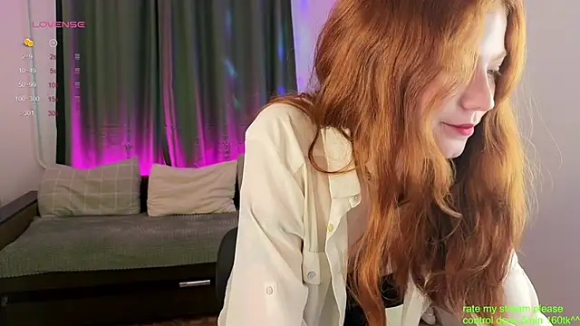 Snapshot of GingerCute chatting on November 13, 2025, 8:18 am GingerCute online show from November 13, 2025, 8:18 am