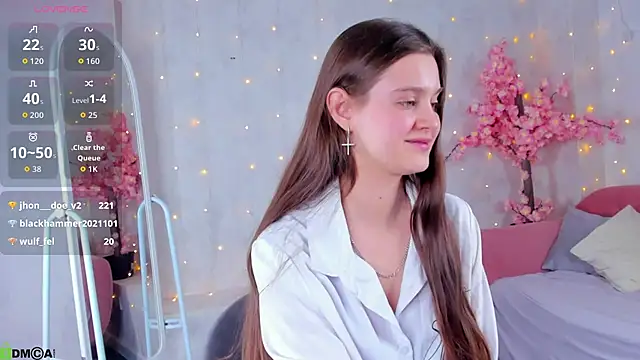 Renesmy Black online show from February 3, 2026, 2:53 am