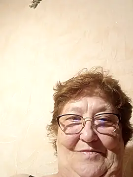 Snapshot of Katherine735 chatting on July 18, 2026, 8:06 pm Katherine735 online show from July 18, 2026, 8:06 pm