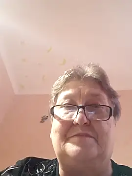 Katherine735 online show from November 25, 2025, 10:04 am