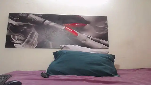 Kelly-001 online show from February 26, 2026, 2:44 am