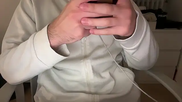 matrixx 9 online show from November 5, 2025, 8:56 pm