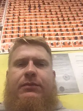 Snapshot of bodywork30 chatting on October 24, 2025, 3:33 pm bodywork30 online show from October 24, 2025, 3:33 pm