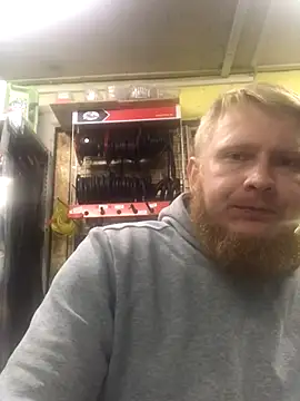 Snapshot of bodywork30 chatting on October 23, 2025, 3:54 pm bodywork30 online show from October 23, 2025, 3:54 pm