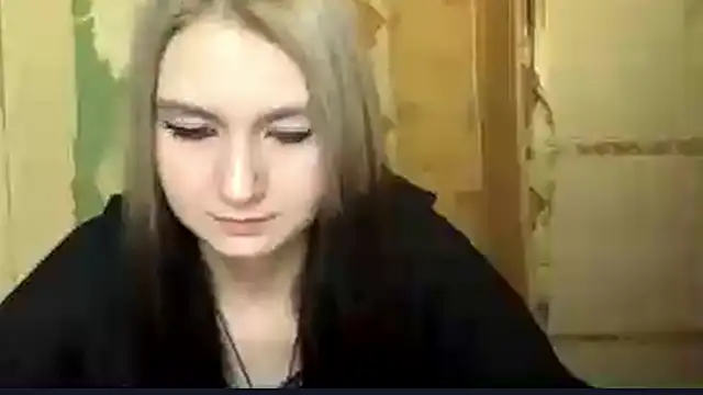 ArianeBhayani online show from October 25, 2025, 8:53 pm