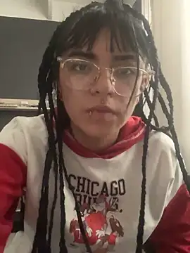 Snapshot of angie_rousse_ chatting on October 25, 2025, 1:12 pm angie rousse online show from October 25, 2025, 1:12 pm