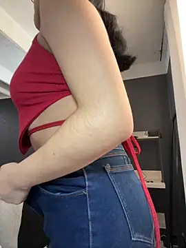 Snapshot of angie_rousse_ chatting on November 20, 2025, 1:34 pm angie rousse online show from November 20, 2025, 1:34 pm