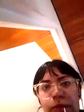 Snapshot of angie_rousse_ chatting on November 4, 2025, 1:37 pm angie rousse online show from November 4, 2025, 1:37 pm