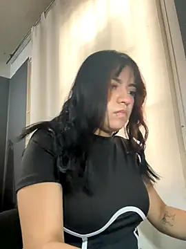 Snapshot of angie_rousse_ chatting on December 4, 2025, 12:59 pm angie rousse online show from December 4, 2025, 12:59 pm