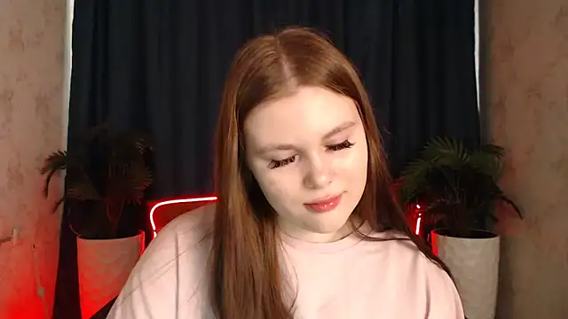 Musegirl online show from April 8, 2026, 1:51 am