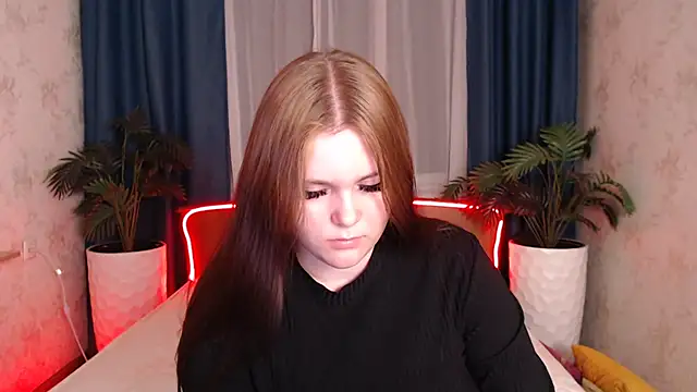 Snapshot of Musegirl chatting on December 13, 2025, 8:04 pm Musegirl online show from December 13, 2025, 8:04 pm