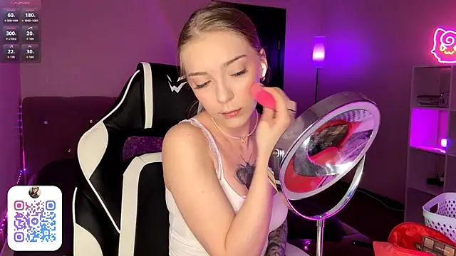 EvaPeace online show from February 16, 2026, 8:18 pm