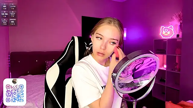 EvaPeace online show from February 25, 2026, 8:08 pm