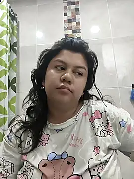 Snapshot of solnechka1 chatting on October 14, 2025, 1:45 pm solnechka1 online show from October 14, 2025, 1:45 pm