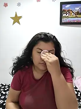 Snapshot of solnechka1 chatting on October 21, 2025, 4:23 am solnechka1 online show from October 21, 2025, 4:23 am