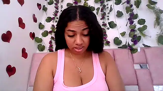 Snapshot of abby_moss_2 chatting on April 14, 2026, 12:43 pm abby moss 2 online show from April 14, 2026, 12:43 pm