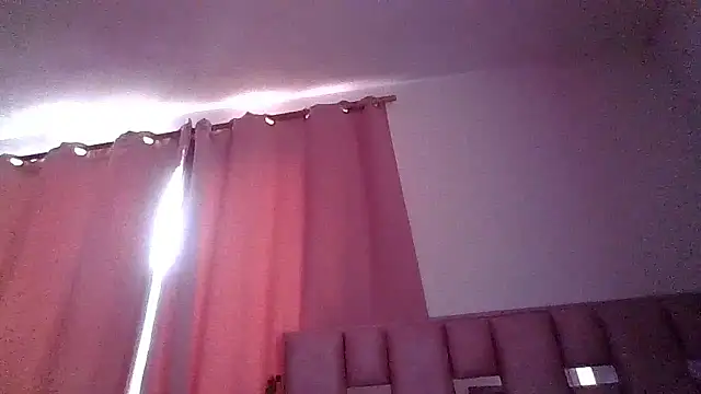 abby moss 2 online show from January 13, 2026, 7:07 pm