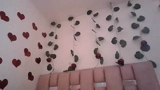 Snapshot of abby_moss_2 chatting on March 19, 2026, 12:49 pm abby moss 2 online show from March 19, 2026, 12:49 pm