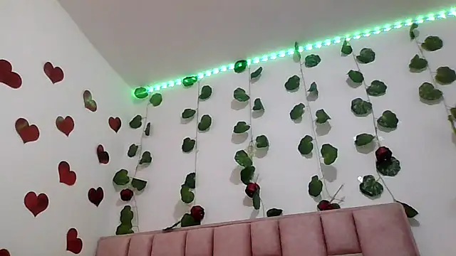 Snapshot of abby_moss_2 chatting on March 24, 2026, 12:38 pm abby moss 2 online show from March 24, 2026, 12:38 pm