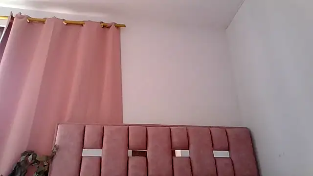 abby moss 2 online show from January 16, 2026, 7:07 pm