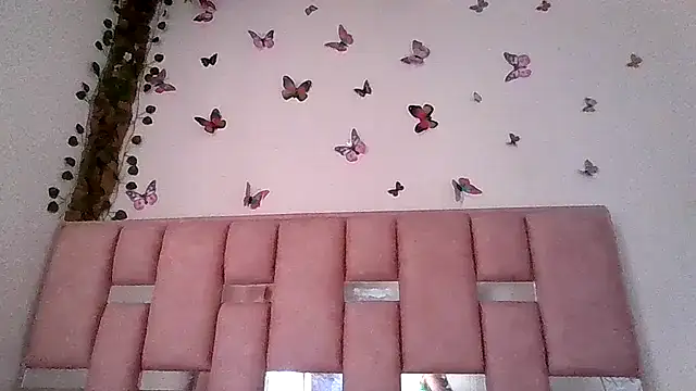Snapshot of abby_moss_2 chatting on June 23, 2026, 12:36 pm abby moss 2 online show from June 23, 2026, 12:36 pm