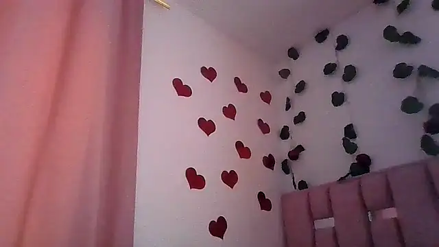 Snapshot of abby_moss_2 chatting on March 6, 2026, 12:55 pm abby moss 2 online show from March 6, 2026, 12:55 pm