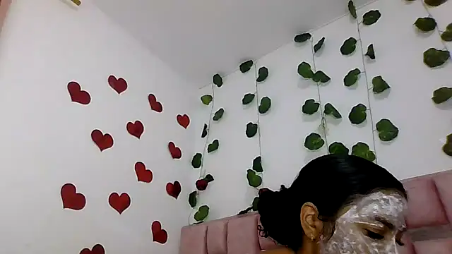 Snapshot of abby_moss_2 chatting on March 3, 2026, 12:34 pm abby moss 2 online show from March 3, 2026, 12:34 pm