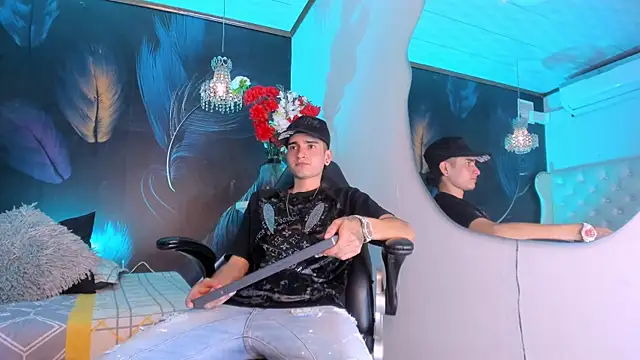 Snapshot of Ethan_Boy_ chatting on December 19, 2025, 9:28 pm Ethan Boy online show from December 19, 2025, 9:28 pm