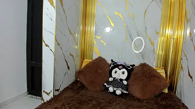 adara sweet20 online show from November 20, 2025, 7:14 pm