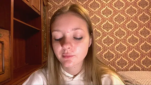 Snapshot of _petaI chatting on November 9, 2025, 6:06 am petaI online show from November 9, 2025, 6:06 am