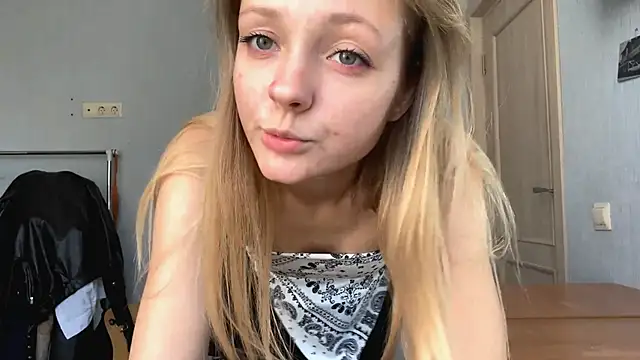 Snapshot of _petaI chatting on October 17, 2025, 7:11 am petaI online show from October 17, 2025, 7:11 am