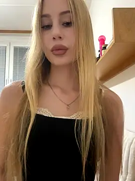 Snapshot of JudithCarly chatting on November 20, 2025, 8:09 pm JudithCarly online show from November 20, 2025, 8:09 pm